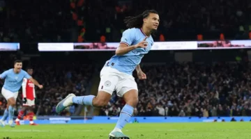 عرض إنجليزي مزدوج.. مدافع سيتي وتشيلسي يعززان دفاع برشلونة